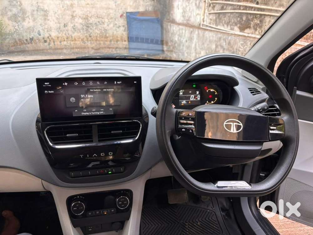 Tata Car Hybrid 2025