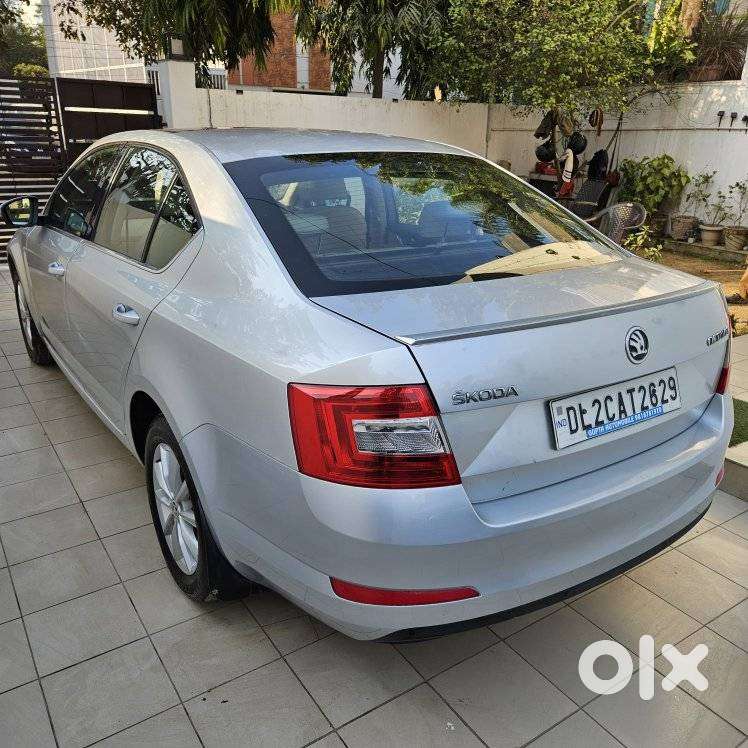 Skoda Octavia 1.8 Tsi At Style, 2014, Petrol