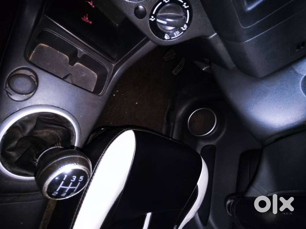 Maruti Swift Ddis Vdi Abs (2011)