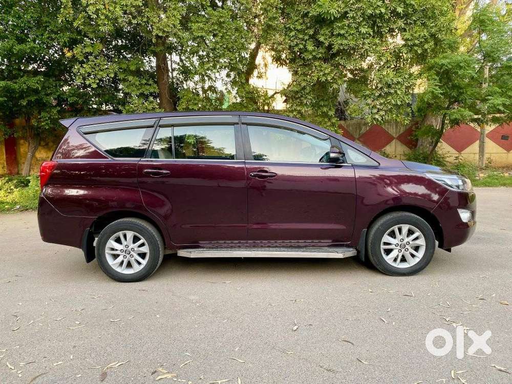 Toyota Innova Crysta 2.8 Gx At, 2017, Diesel