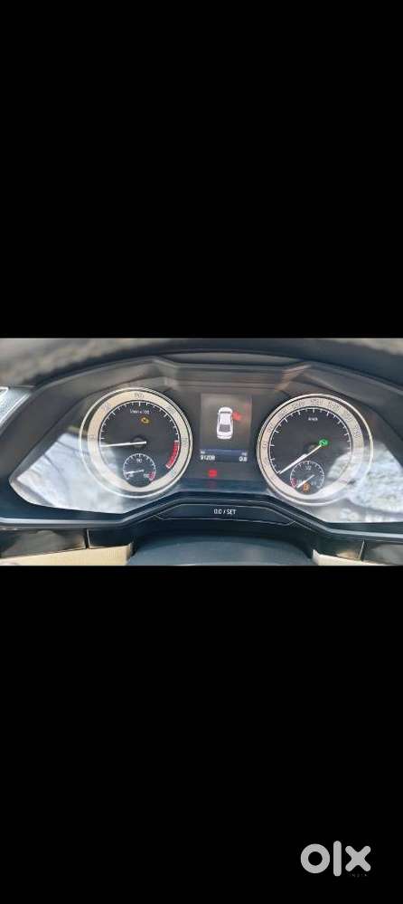 Skoda Superb L&k 2.0 Tdi At, 2018, Diesel