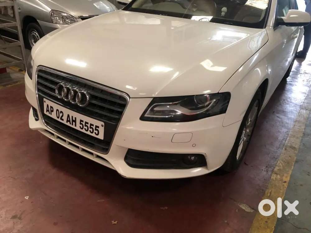 Audi A4 2011 Diesel 130000 Km Driven