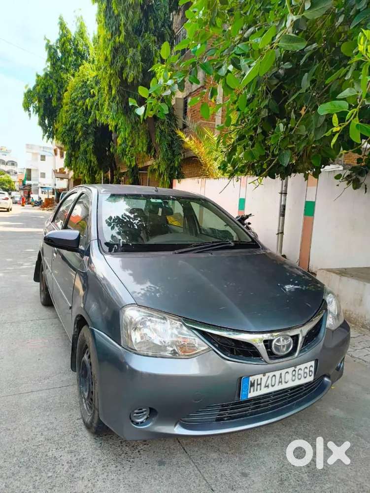 Toyota Etios [2014] Petrol