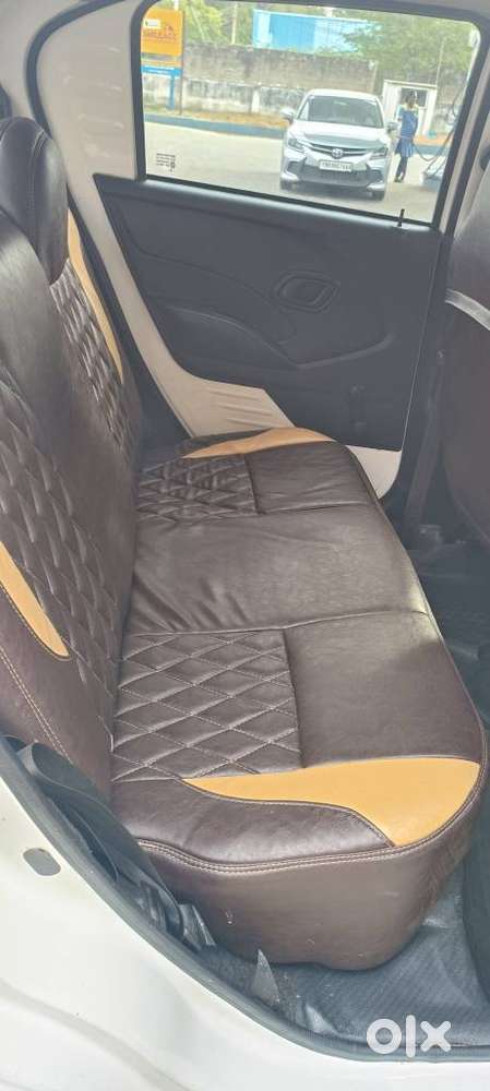 Datsun Redigo T Option, 2016, Petrol