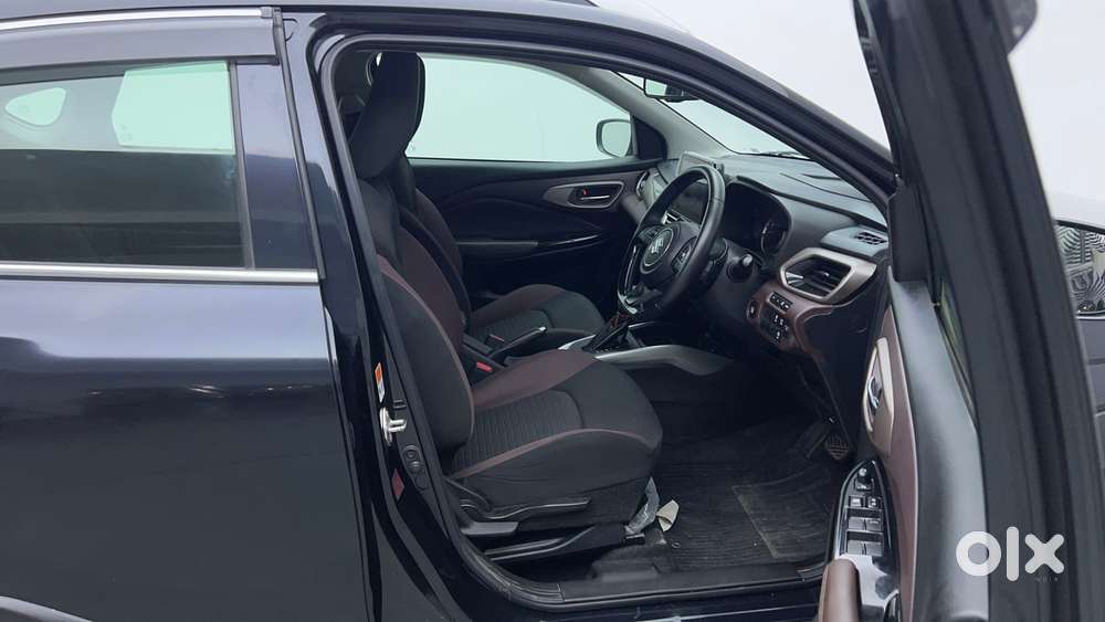 Maruti Suzuki Fronx Alpha 1.0l Turbo 6 At, 2023, Petrol