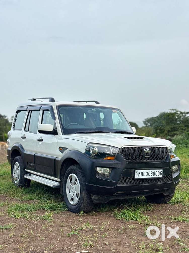 Mahindra Scorpio S4, 2016, Diesel