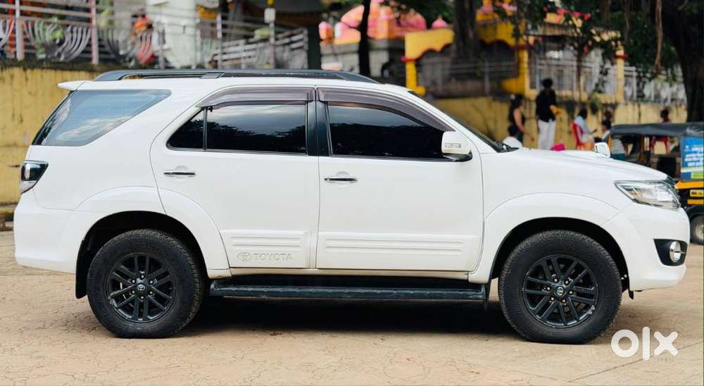 Toyota Fortuner 3.0 4x4 Manual, 2015, Diesel