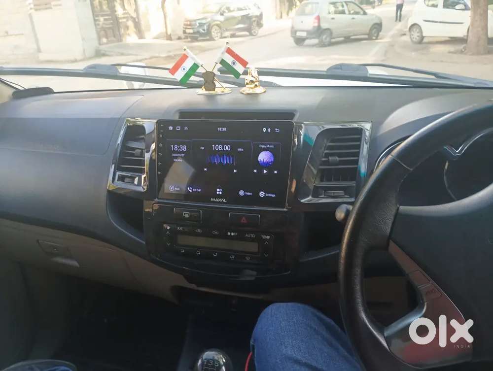 Toyota Fortuner Legender 2014 Diesel Well Maintained