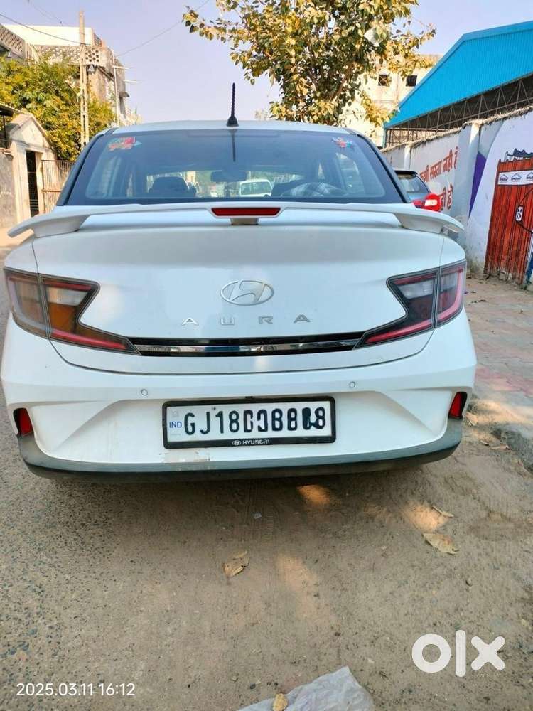 Hyundai Aura 2024 Cng 14000 Km Driven