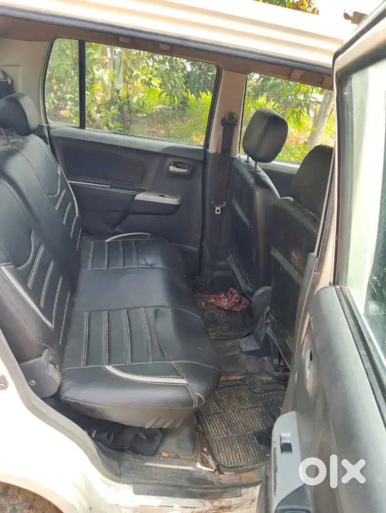 2011 Wagon R 1.1 Tip Top Gadi Che Ac Chalu .second Gear Sleep Thay Che