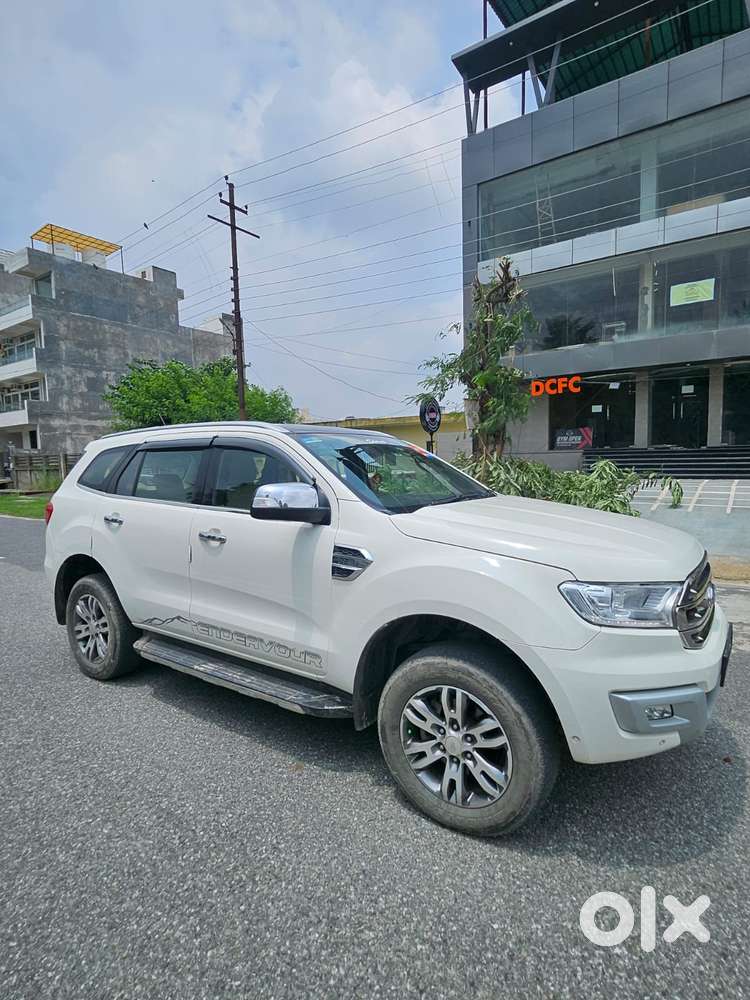 Ford Endeavour 3.2 Titanium At 4x4, 2018, Diesel