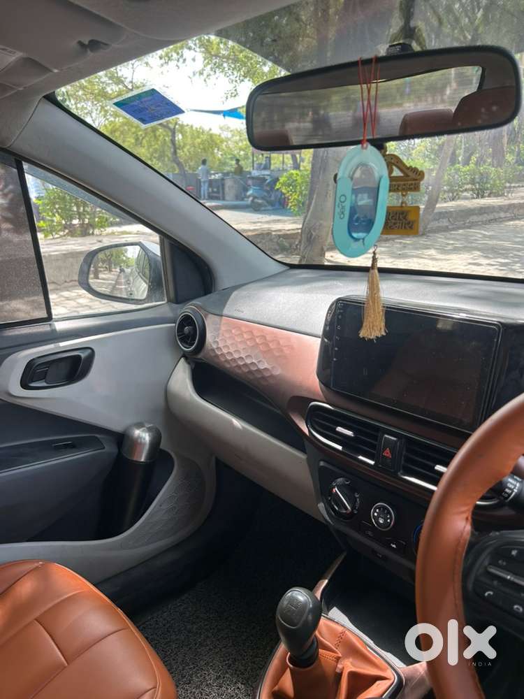 Hyundai Aura 2022 60000 Km Driven