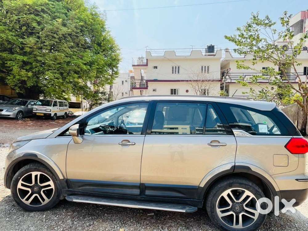 Tata Hexa 2.2 Xt 4x4 7 Str Dual Tone, 2017, Diesel