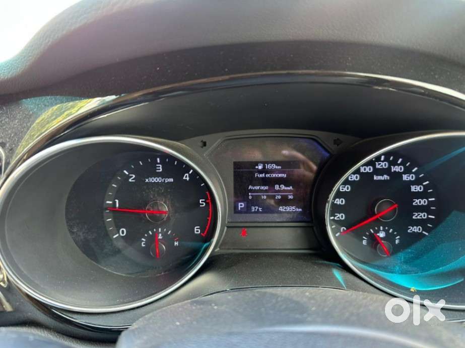 Kia Carnival Prestige, 2021, Diesel