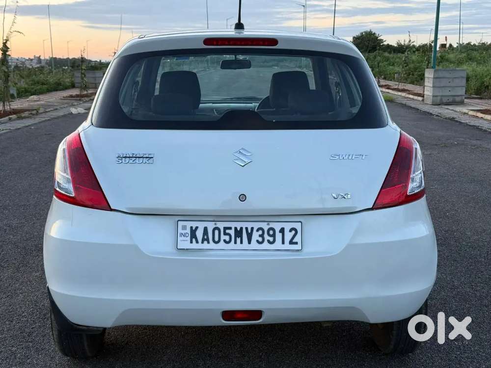 Swift Vxi Maruti 2017 , Air Bags, Abs , All 4 Brand New Tyres