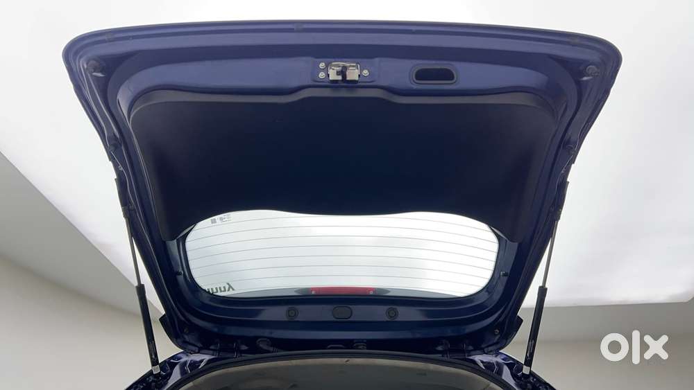 Maruti Suzuki Grand Vitara 1.5 Alpha Smart Hybrid At, 2022, Petrol