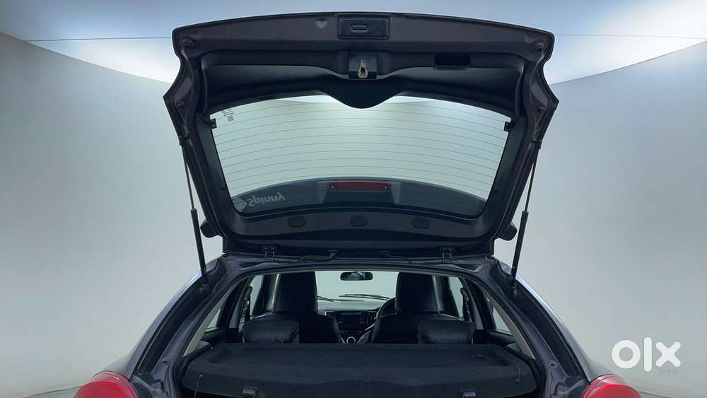 Maruti Suzuki Baleno 1.2 Delta At, 2017, Petrol