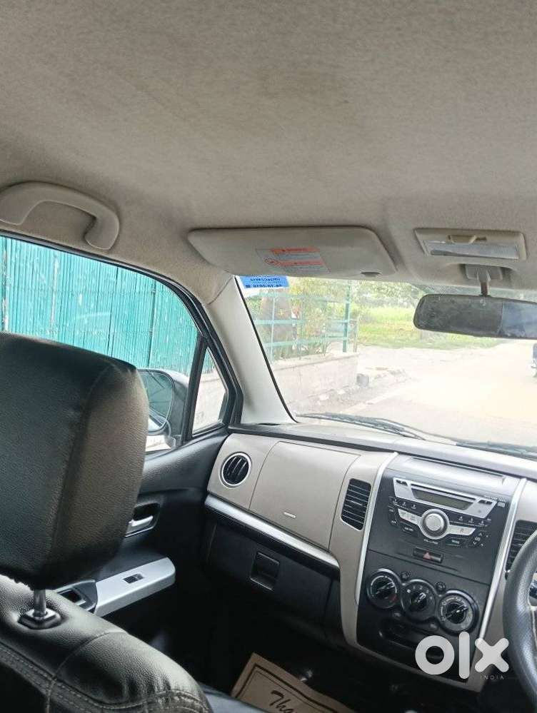 Maruti Suzuki Wagon R Vxi Amt1.2, 2016, Petrol