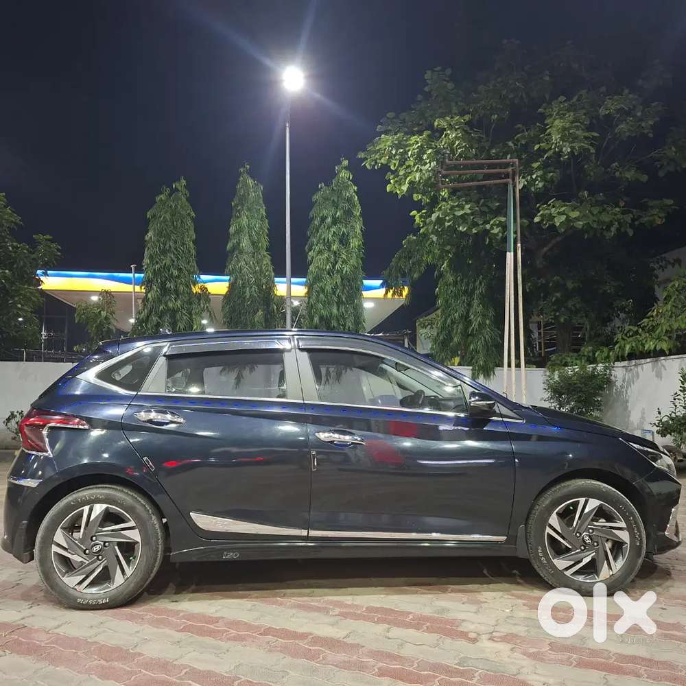 Hyundai New I20 2023 Petrol 19000 Km Driven, With Sunroof