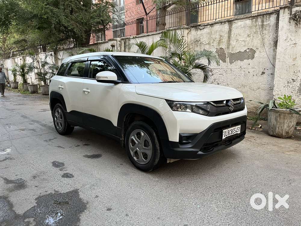 Maruti Suzuki Brezza 1.5 Vxi Smart Hybrid, 2023, Petrol