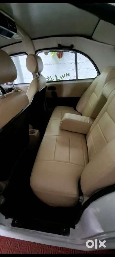 Ambassador Grand Petrol 2010 For Sale