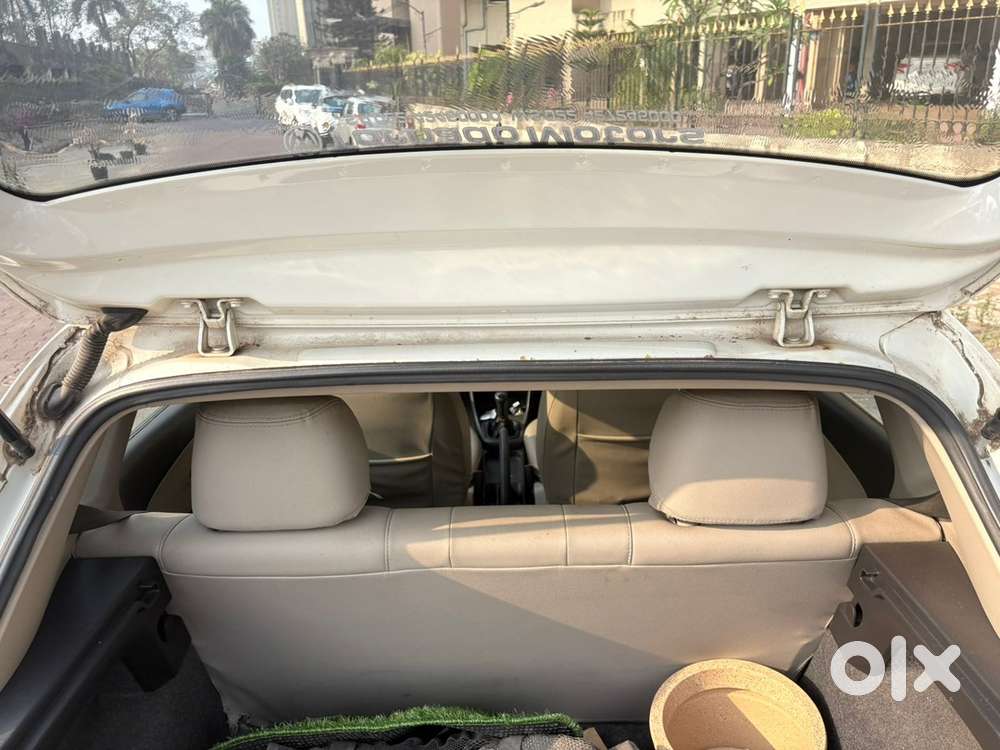Volkswagen Polo Petrol 2011