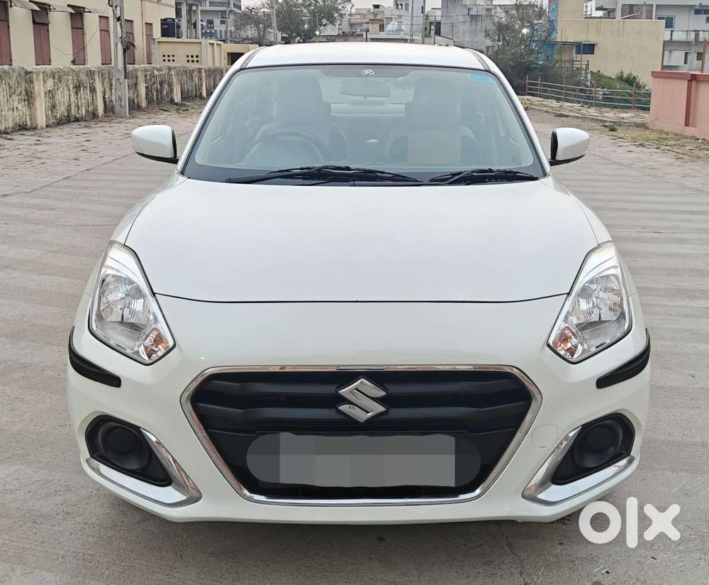 Maruti Suzuki Dzire 1.2 Vxi, 2022, Petrol