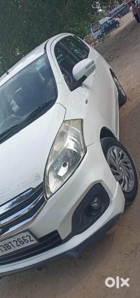 Maruti Suzuki Ertiga 2018 Cng & Hybrids 126585 Km Driven Like New.