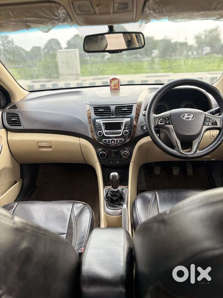 Hyundai Verna 1.6 Crdi Sx Option, 2015, Diesel