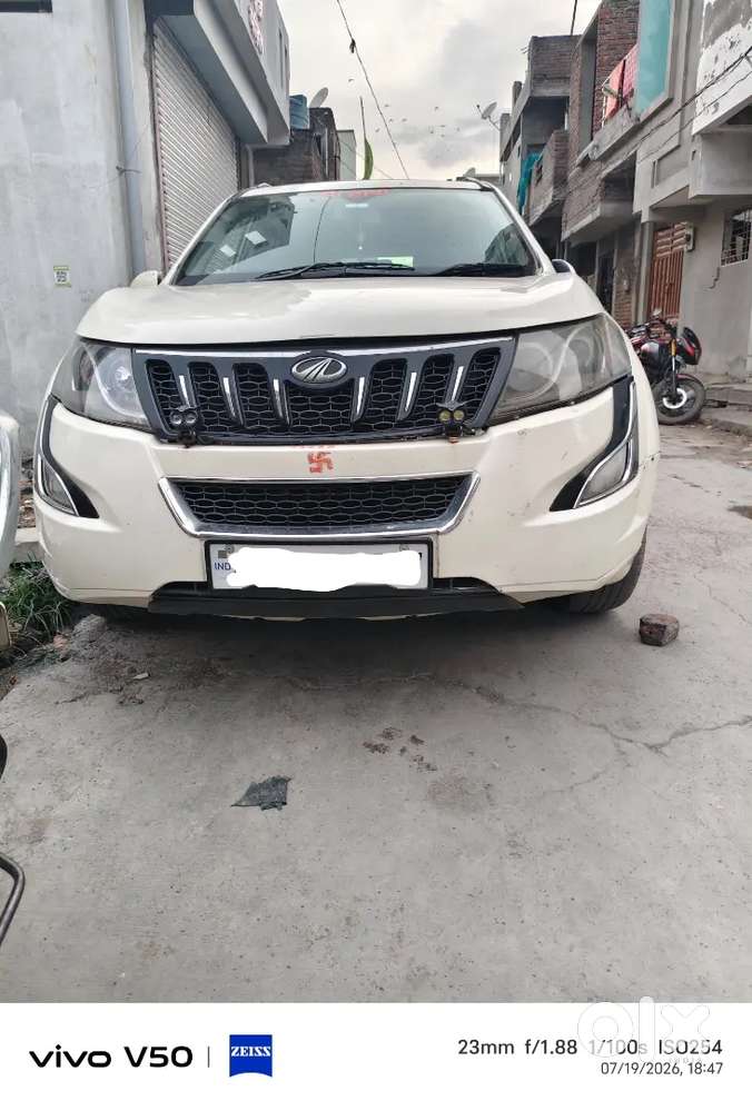Mahindra Xuv500 2.2 W10 2017