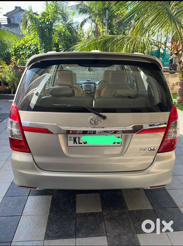 Toyota Innova Diesel 2015