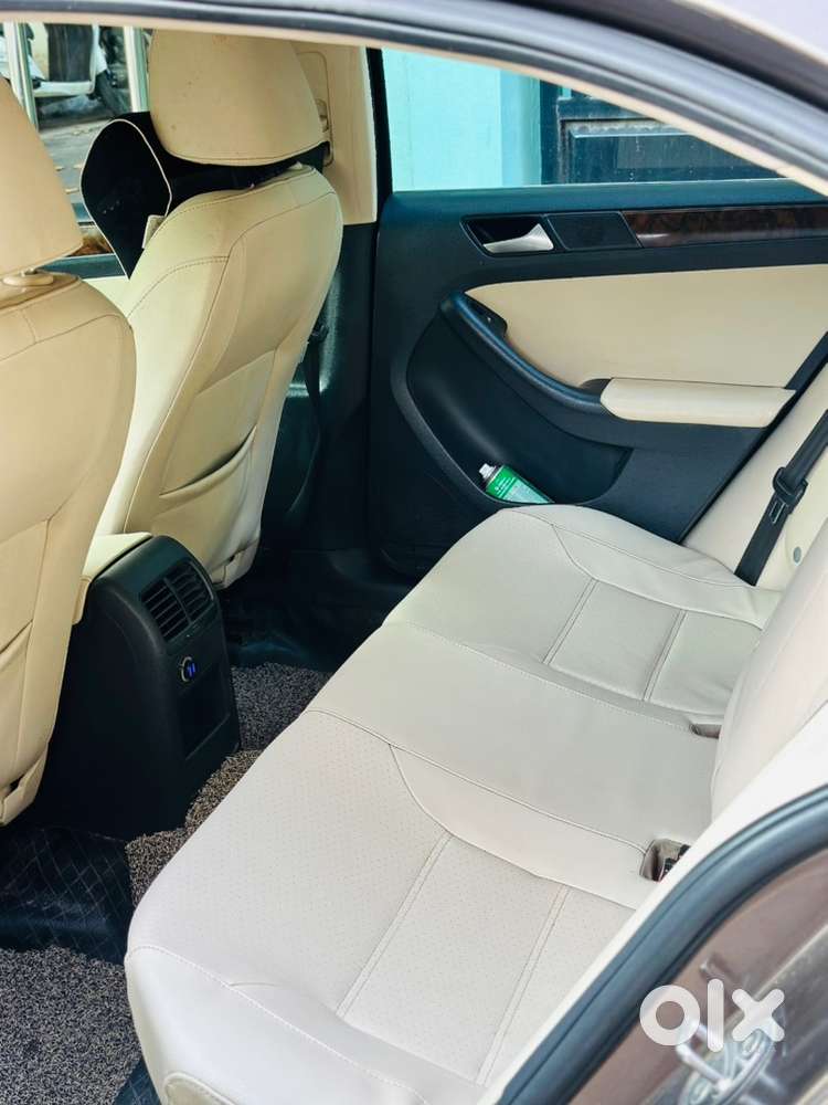 2013 Volkswagen Jeeta