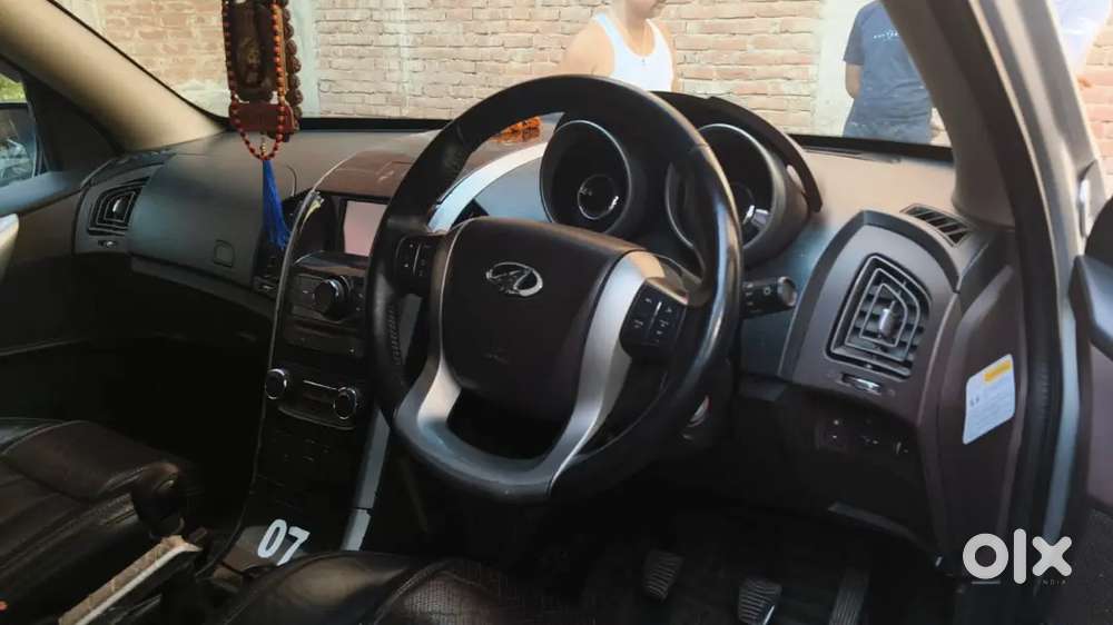 Mahindra Xuv500 2012 Diesel Well Maintained