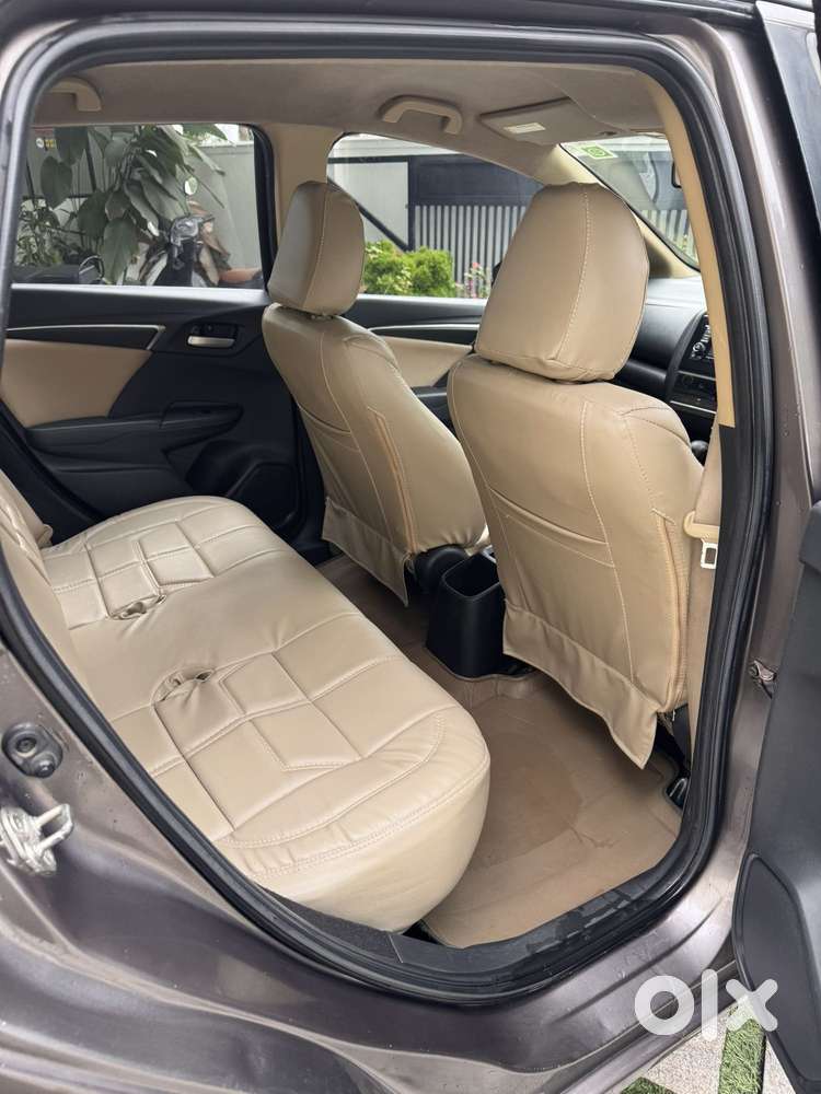 Honda Jazz V Automatic, 2016, Petrol