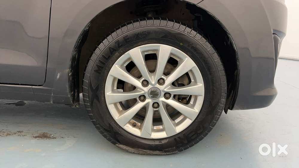 Maruti Suzuki Ertiga 1.5 Zxi, 2015, Petrol