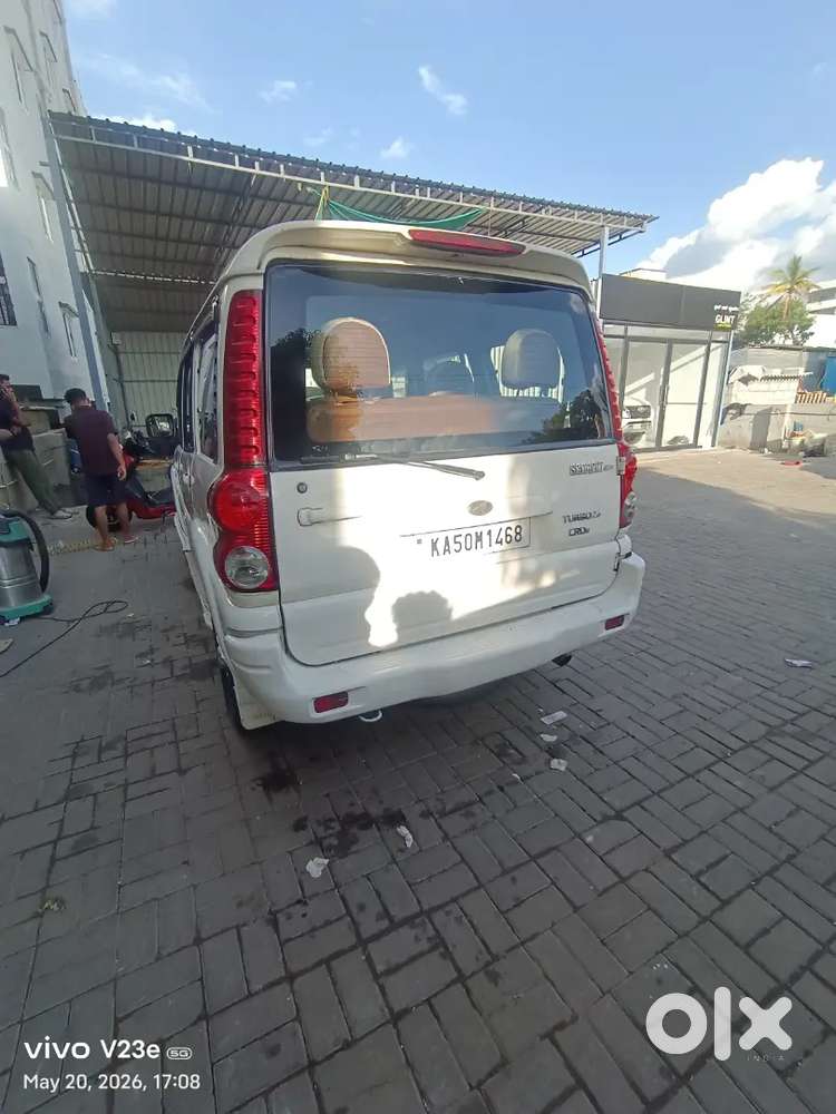 Mahindra Scorpio 2006