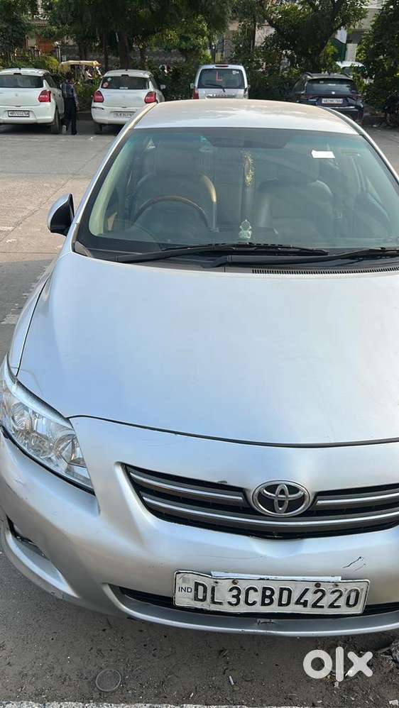 Toyota Corolla 2011 Petrol Well Maintained