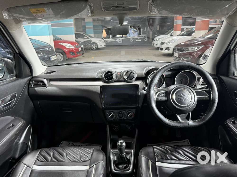 Maruti Suzuki Swift Vxi + Manual, 2022, Petrol