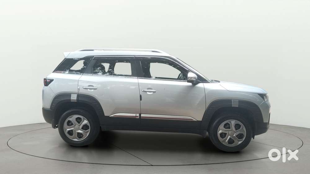 Maruti Suzuki Brezza Vxi At, 2024, Petrol