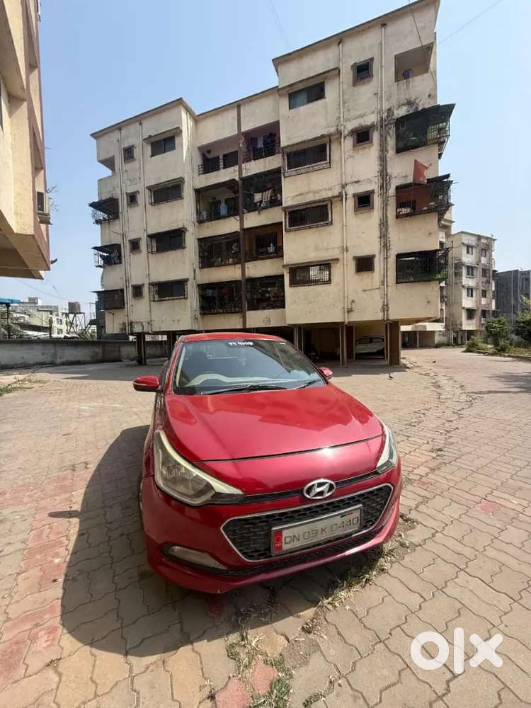 Hyundai I20 2015 Diesel 100000 Km Driven