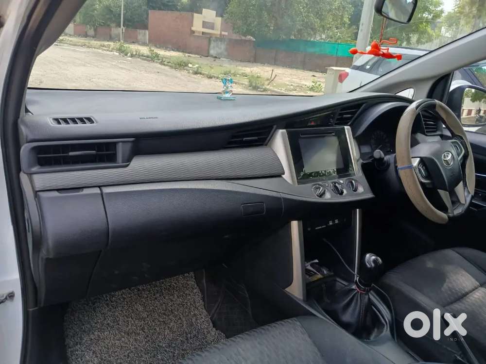 Toyota Innova Crysta 2018