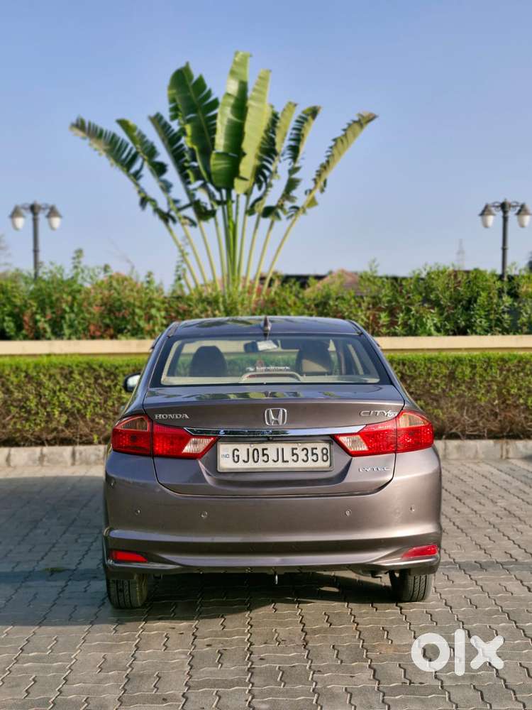 Honda City V At, 2015, Petrol