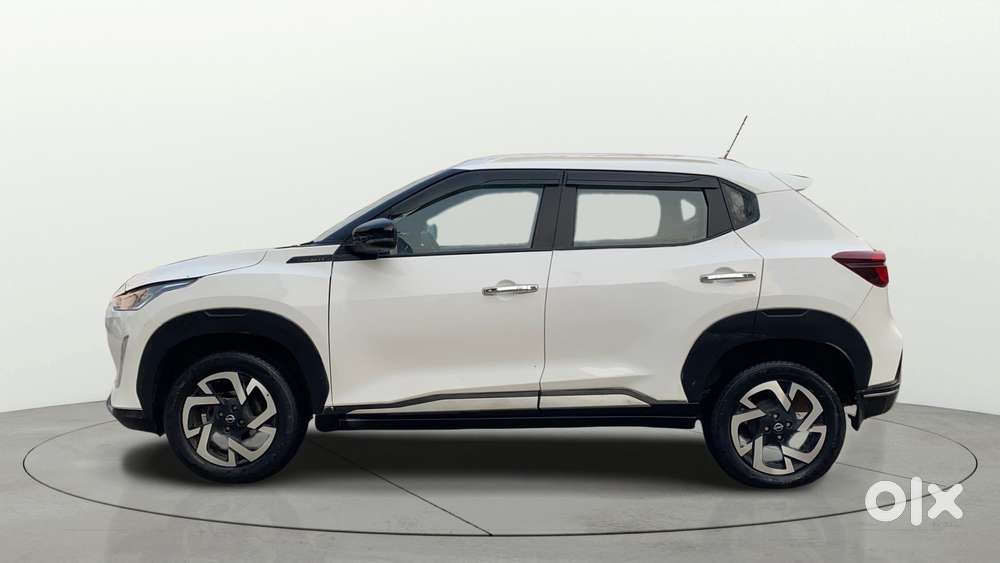Nissan Magnite 1.0 Xv Turbo Cvt, 2022, Petrol