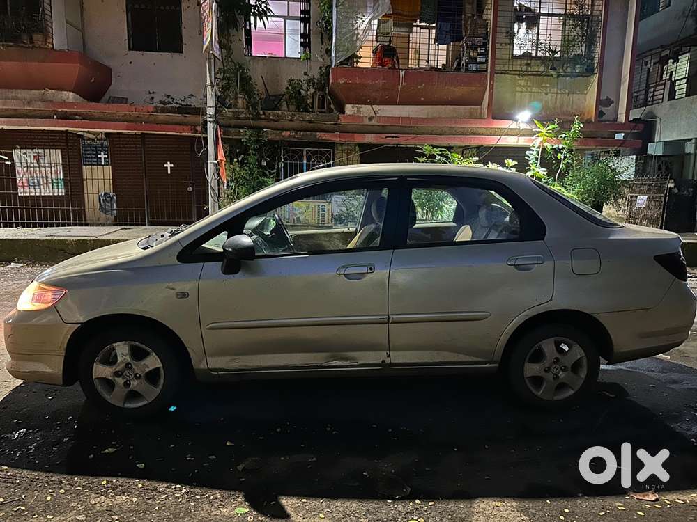 Honda City Zx Petrol 2005