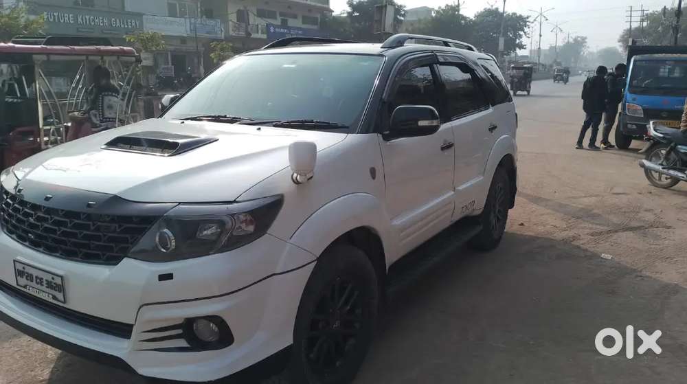 Toyota Fortuner Diesel 2015 Mt