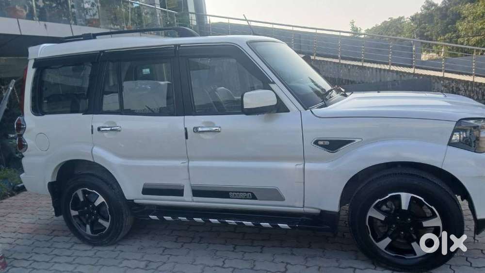 Mahindra Scorpio Classic 2.2 S 11 Mt 7 Str, 2023