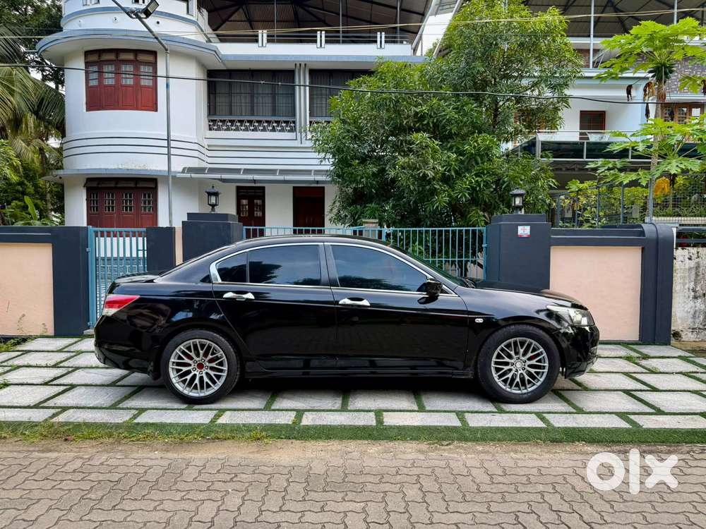 Honda Accord 2.4 Automatic, 2010, Petrol