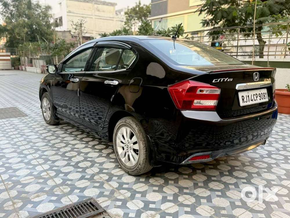 Honda City V At Exclusive, 2012, Petrol