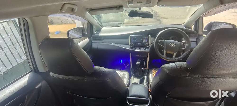 Toyota Innova Crysta 2016 Diesel Well Maintained