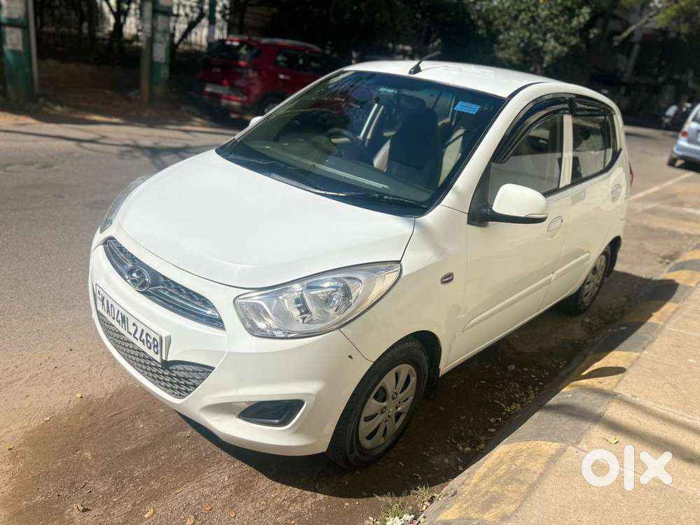 Hyundai I10 Sportz 1.2 Kappa Vtvt, 2012, Petrol